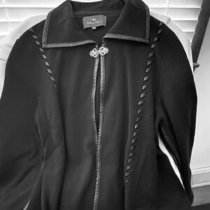 Patricia Nash Sleeved Cape in Black Size XL/1X